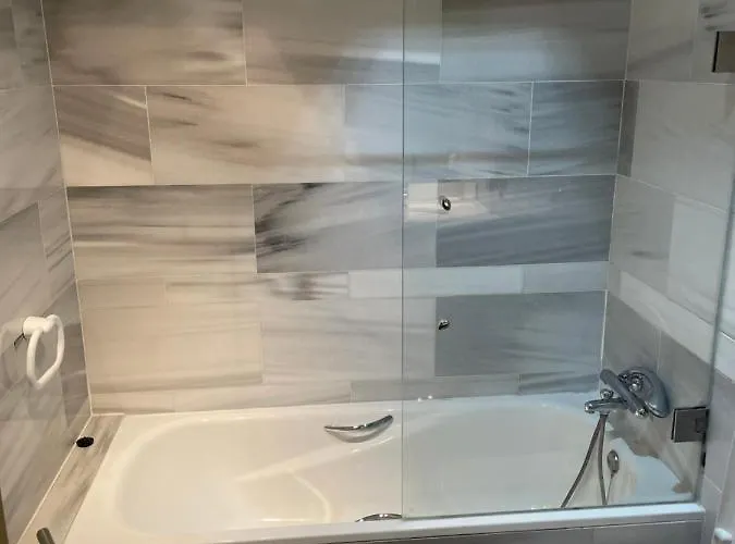 Luxe Mmr Apartament *